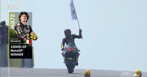 «Φωτιά» στο 1000ό MotoGP – νικητής στο Λε Μαν ο Μπετσέκι – «στα χέρια» Μπανιάια και Βινιάλες (vid)