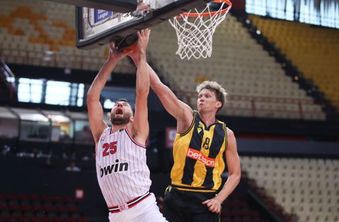 Τζάμπολ στα Playoffs της Stoiximan Basket League σε ΣΕΦ και Περιστέρι