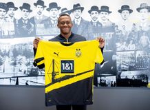 Η Ντόρτμουντ συνεχίζει το κυνήγι ταλέντων: Υπέγραψε 16χρονο «μαργαριτάρι» για σχεδόν 10 εκατ. ευρώ!