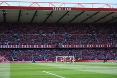 «Παίκτης της Νότιγχαμ του απαγορεύτηκε να οδηγεί για έξι μήνες επειδή πέρασε το όριο έξι φορές»