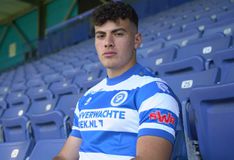 Η Ντε Χράαφσχαπ ανακοίνωσε τον Θεοδωρίδη από την ΑΕΚ