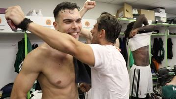 Ο Γιαννακόπουλος ανακοίνωσε το πριμ στους παίκτες και αποθεώθηκε: «Είναι τρελός ο πρόεδρος!»