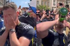 Σκωτσέζος έφτασε στο Μόναχο με τα πόδια για καλό σκοπό και αποθεώθηκε από τους συμπατριώτες του (vid)