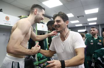 Ο Παπαπέτρου στο Sportal: «Μια ονειρεμένη σεζόν, αφιερωμένο το πρωτάθλημα σε όλη την οικογένεια του Παναθηναϊκού»