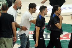 Οι διαιτητές έγραψαν στο φύλλο αγώνα ότι προπηλακίστηκαν από τον Δημήτρη Γιαννακόπουλο