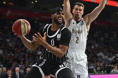 Αυτή είναι η πρώτη αποχώρηση στην Παρτιζάν