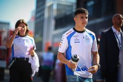 Ο Χατζάρ δεν είναι ακόμα έτοιμος να οδηγήσει για τη Red Bull