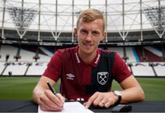 Ο Γουόρντ Πράους ανακοινώθηκε από τη Γουέστ Χαμ και «απειλεί» ξανά το ρεκόρ του Μπέκαμ