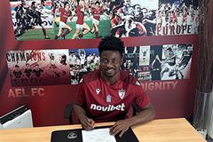 Τριετές συμβόλαιο με την ΑΕΛ υπέγραψε ο Κινγκ Φαϊζάλ