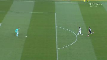 Βόλφσμπεργκερ - ΠΑΟΚ | Σωτήρια επέμβαση του Παβλένκα - Νίκησε σε τετ-α-τετ τον Μπαλό!