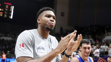 Τρέλα για τον Γιάννη Αντετοκούνμπο στην PAOK Sports Arena