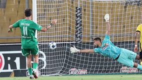 Var στο μαρκάρισμα του Ρότα και πέναλτι για τον Άρη, 1-1 με τον Κβιλιτάια!