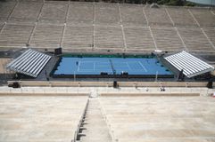 Η μεταμόρφωση του Καλλιμάρμαρου σε γήπεδο τένις (gallery)