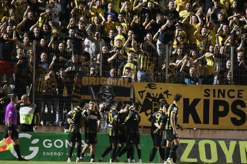 Ο Κοϊτά «ξελάσπωσε» την ΑΕΚ που έφυγε με το διπλό από τη Λιβαδειά