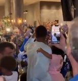 Αποθέωση για την Εθνική στο ξενοδοχείο μετά το χάλκινο μετάλλιο (vid)