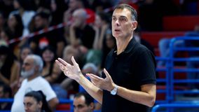 Αποβλήθηκε ο Μπαρτζώκας στο φιλικό του Ολυμπιακού με την Παρί