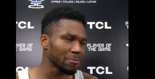 Συγκινημένος Γιάννης Αντετοκούνμπο: «Είναι το μεγαλύτερο επίτευγμα της καριέρας μου»