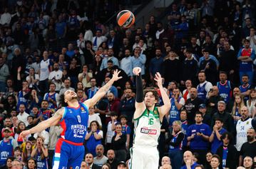 Σε κατάμεστο γήπεδο το Εφές - Παναθηναϊκός