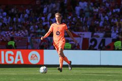 Ο Ντε Γιονγκ ανανεώνει για ακόμα τέσσερα χρόνια στην Μπαρτσελόνα