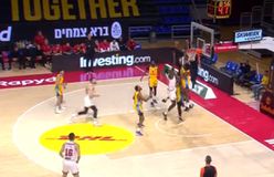 Φοβερό κόψιμο του Νίμπο στον Φαλ (vid)