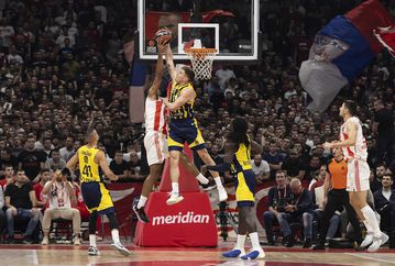 Τα highlights της νίκης του Ερυθρού Αστέρα επί της Φενέρμπαχτσε