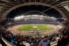 Βαρύ πρόστιμο επιβλήθηκε στην ΕΠΟ για το ματς της Εθνικής με την Αγγλία στο ΟΑΚΑ