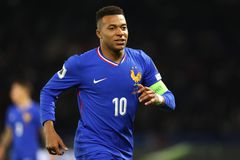 Ο Εμπαπέ έφτασε τα 400 γκολ αλλά θέλει πολλά παραπάνω