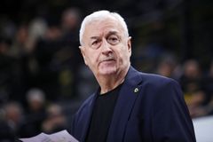 Αποθέωσε το Μαρούσι ο Ντράγκαν Σάκοτα