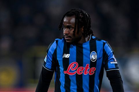 «Ο Όσιμεν προσπαθεί να πείσει τον Λούκμαν να μετακομίσει στην Γαλατάσαραϊ»