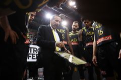 Η ΑΕΚ σκανάρει την αγορά για να βρει ποιοτικό αντικαταστάτη του ΜάκΛεμορ