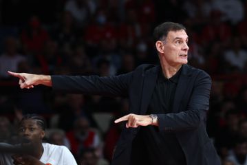 «Έγραψε» ιστορία ο Μπαρτζώκας - Τι πέτυχε ο προπονητής του Ολυμπιακού