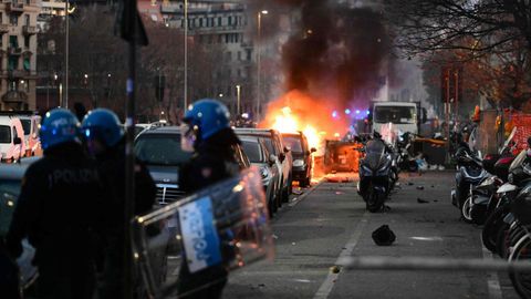 Σοβαρά επεισόδια πριν τον αγώνα Τζένοα - Ιντερ (vid)