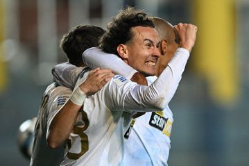 Με ωραίο πλασέ ο Λιούμπιτσιτς έκανε το 3-0 για την ΑΕΚ κόντρα στον Παναιτωλικό