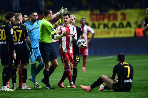 Έξαλλοι στον Ολυμπιακό με τον Γιαμπλόνσκι: «Όσο και να προσπαθούν ΕΠΟ - ΚΕΔ να μας σταματήσουν...»