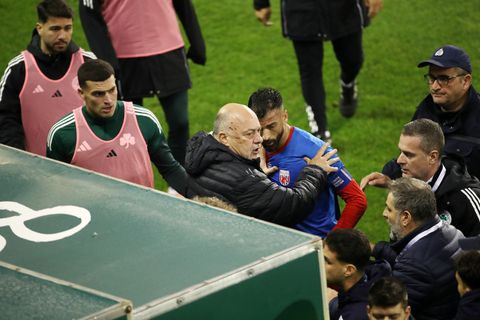 Μπέος: «Σκάνδαλο στη Λεωφόρο - Ντροπή στον Φωτιά» (pic)