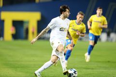 «Τρελάθηκε» ο Ντέμης Νικολαΐδης με την εμφάνιση της ΑΕΚ