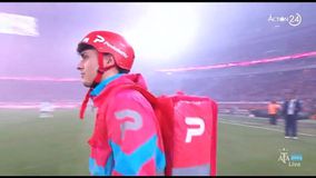 Γιατί μπήκε ένας delivery στο Εστουδιάντες-Ράσινγκ Κλουμπ (vid)