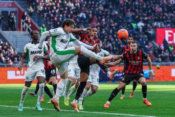 Απρόσμενη απώλεια βαθμών για τη Μίλαν, 2-2 με τη Σασουόλο