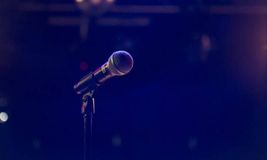 Καταγγελία που σοκάρει για πολύ γνωστό τραγουδιστή