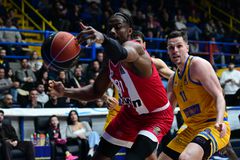 Οι καλύτερες φάσεις από τη μεγάλη νίκη του Ολυμπιακού στο Περιστέρι