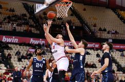 Υποδειγματική συνεργασία Ουόκαπ-Μιλουτίνοφ (vid)