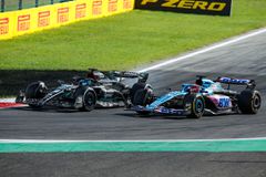 Mercedes και Alpine ανακοίνωσαν τις ημερομηνίες παρουσίασης των μονοθεσίων τους