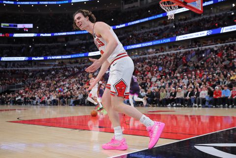 Νίκη-θρίλερ για τους Μπουλς επί των Τζαζ