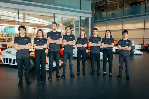 Αυτοί είναι οι εφεδρικοί οδηγοί της McLaren για το 2026