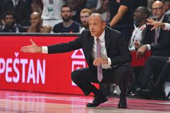 Σήμα κινδύνου από Μεσίνα: «100 ματς τη σεζόν και οικονομικό αδιέξοδο»