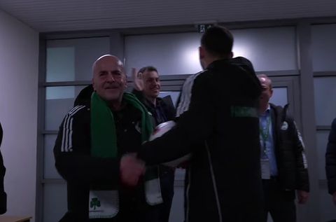 Η αποθέωση του Αλαφούζου και των υπολοίπων στον Μπακασέτα: Η παρακάμερα του αγώνα Παναθηναϊκός - Άρης