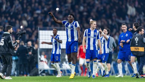 Ένταση με Παυλίδη: Αντίπαλος αρνήθηκε τη χειραψία και του έδειξε το σήμα της Πόρτο (pic + vid)