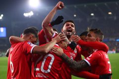 Η Μπενφίκα του Βλαχοδήμου πήρε διπλό πρόκρισης στο Βέλγιο και φουλάρει για τα προημιτελικά (vids)