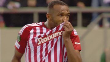 Σέντρα «πάρε-βάλε» Ροντινέι και τελείωμα Κααμπί για το γκολ νίκης του Ολυμπιακού