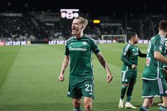 Το «ασχημόπαπο» που μεταμορφώνεται στον κύκνο... Τιάγκο Σίλβα!